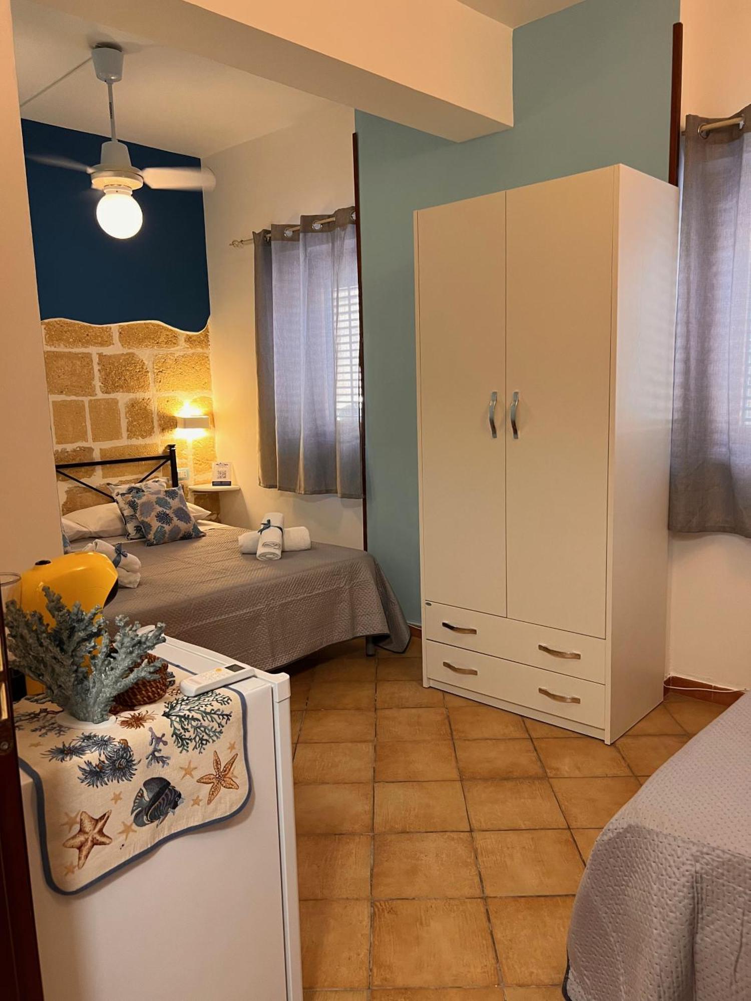 Celeste Rooms Сан-Віто-Ло-Капо Екстер'єр фото
